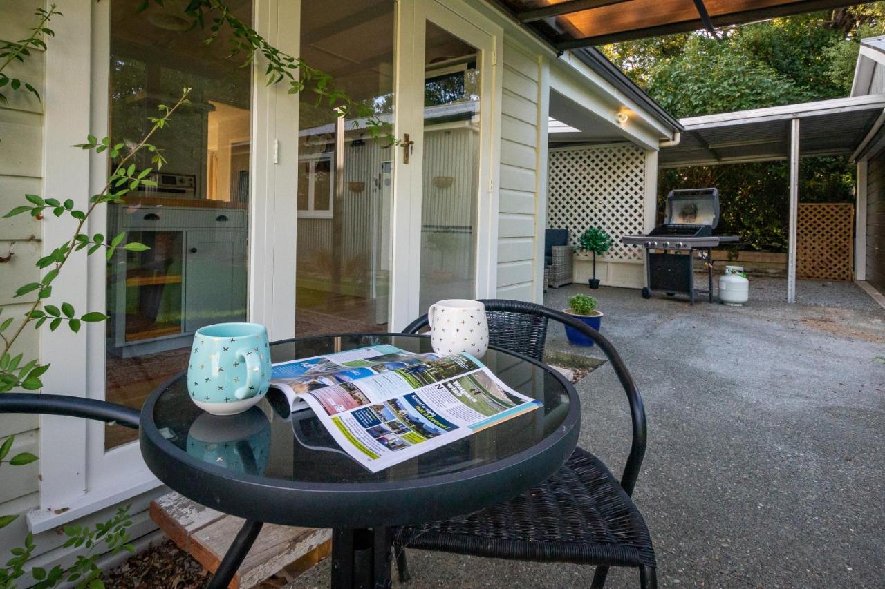 Hop, Skip And Jump To The Lake - Te Anau House Exterior foto